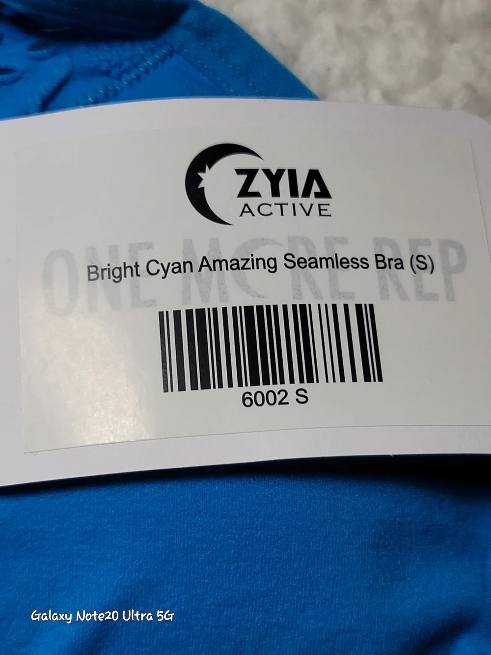 Zyia Active NWT Bright Cyan Amazing Seamless Sports Bra High Neck Blue Size S